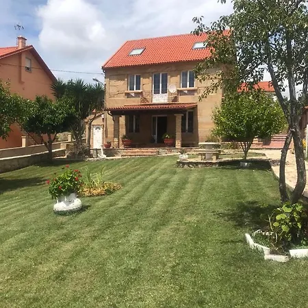 Casa De Romaxe * Muros